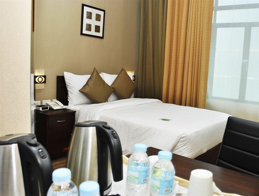 Orion Otel Manila Dış mekan fotoğraf