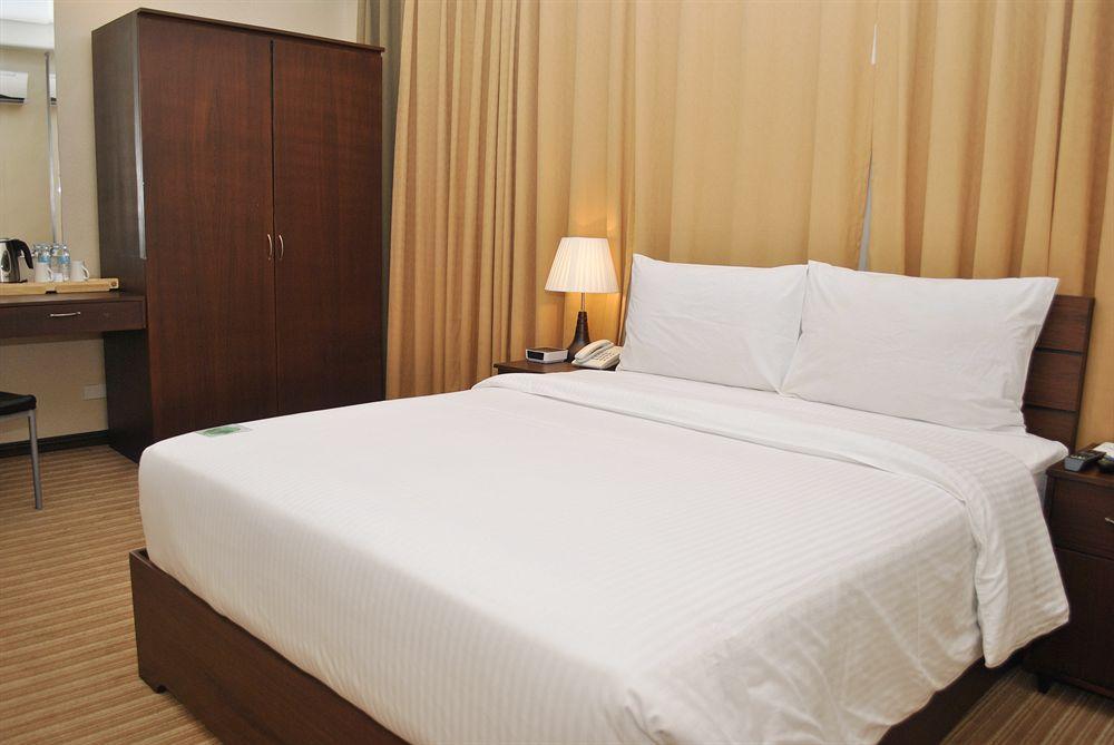 Orion Otel Manila Dış mekan fotoğraf