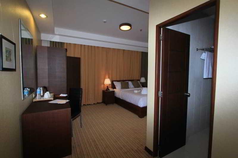 Orion Otel Manila Dış mekan fotoğraf