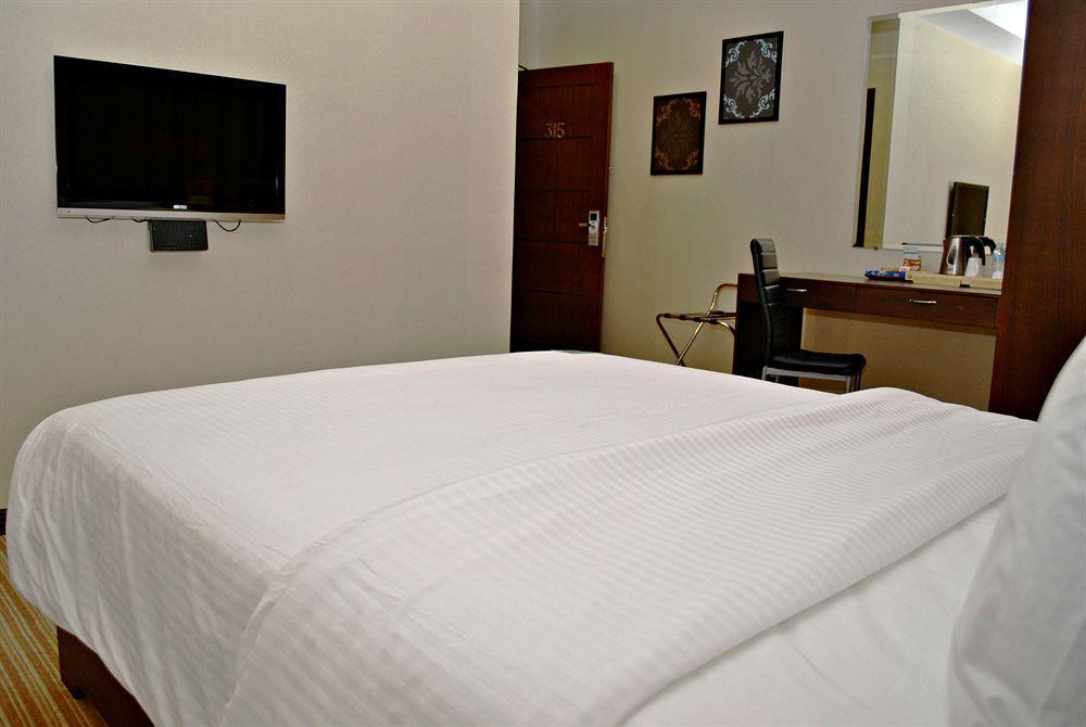 Orion Otel Manila Dış mekan fotoğraf